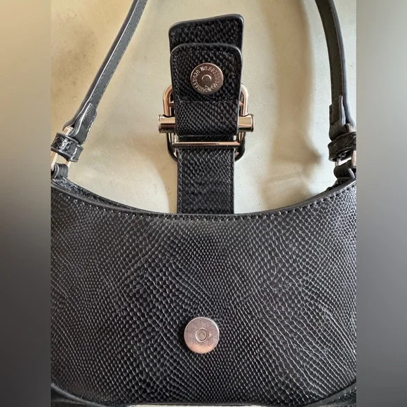 Black Faux Snake Skin Shoulder Bag - Picture 3 of 16